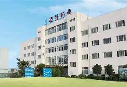 厂房大门