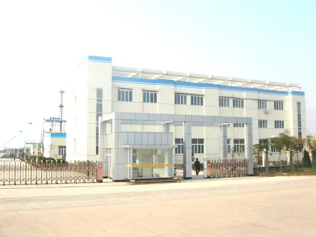 厂房大门