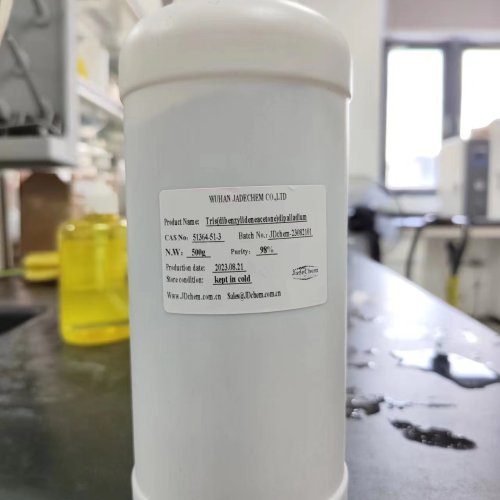 Dichlorobis(triphenylphosphine)palladium(II)