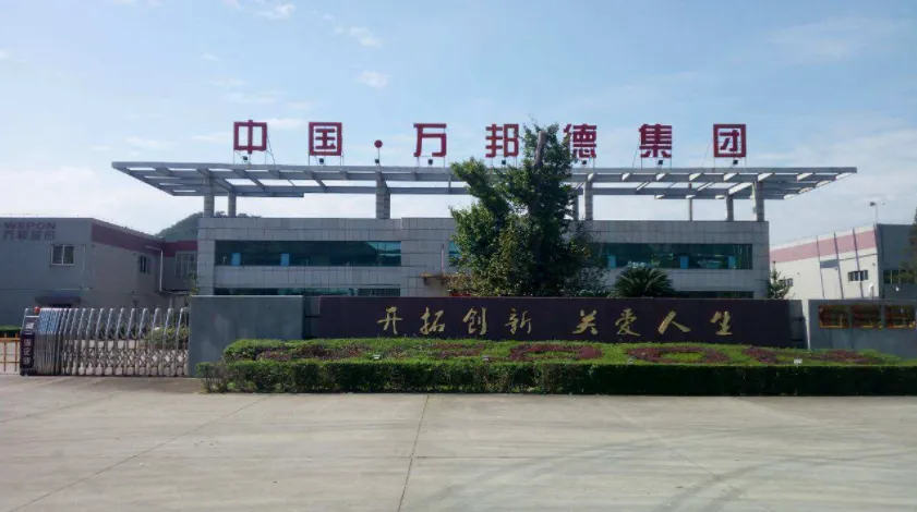 厂房大门
