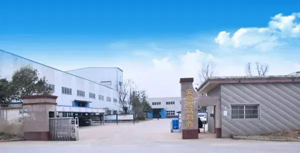 厂房大门