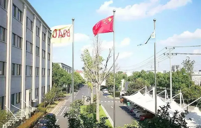 厂房大门