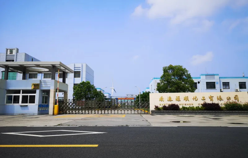 厂房大门