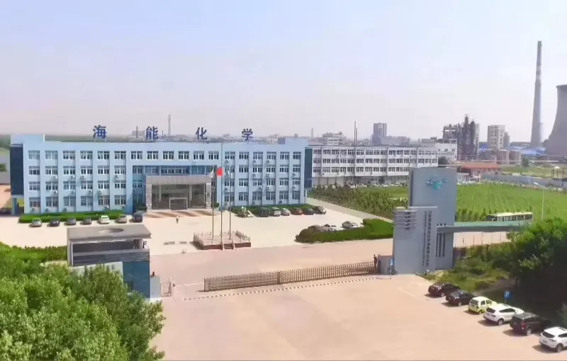 厂房大门