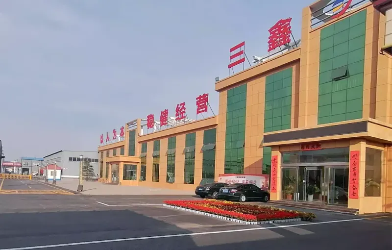 厂房大门