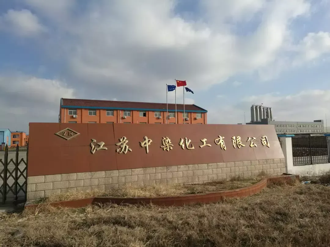 厂房大门