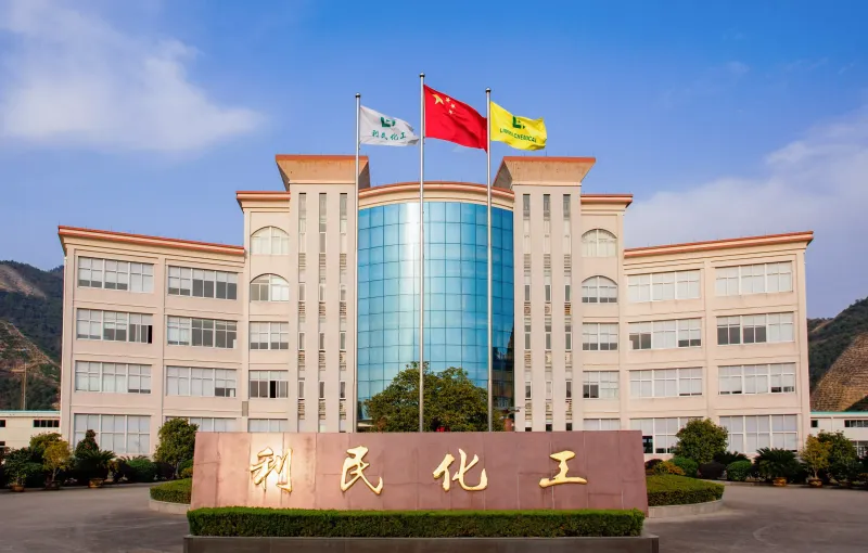厂房大门