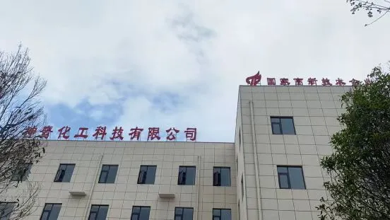 厂房大门