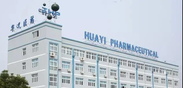 厂房大门