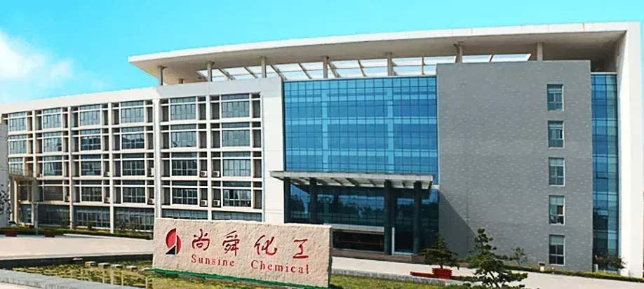 厂房大门