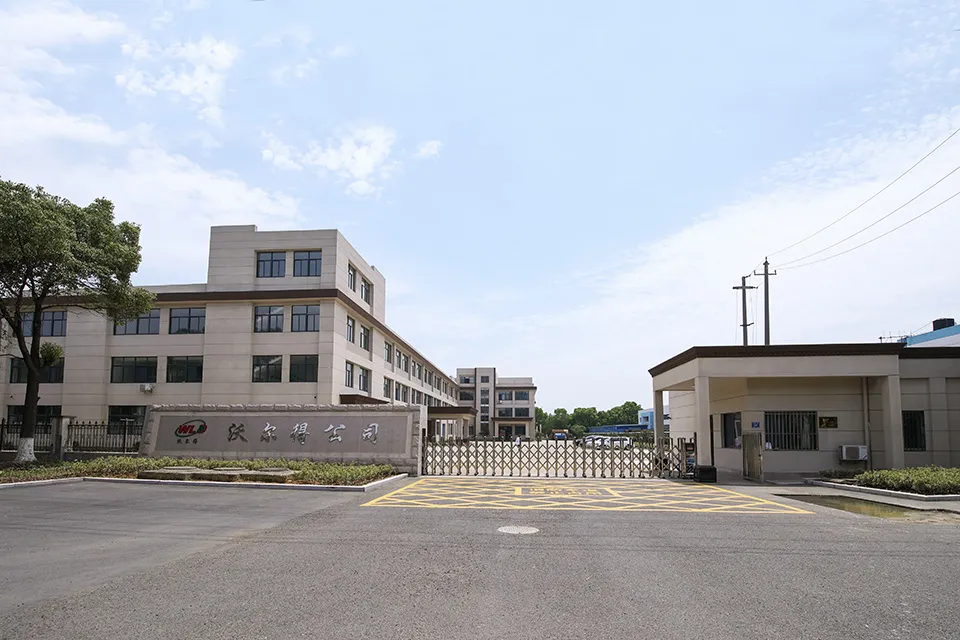 厂房大门