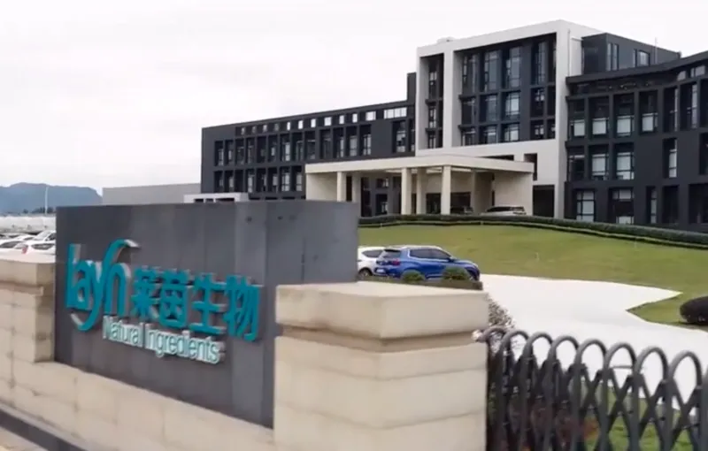厂房大门
