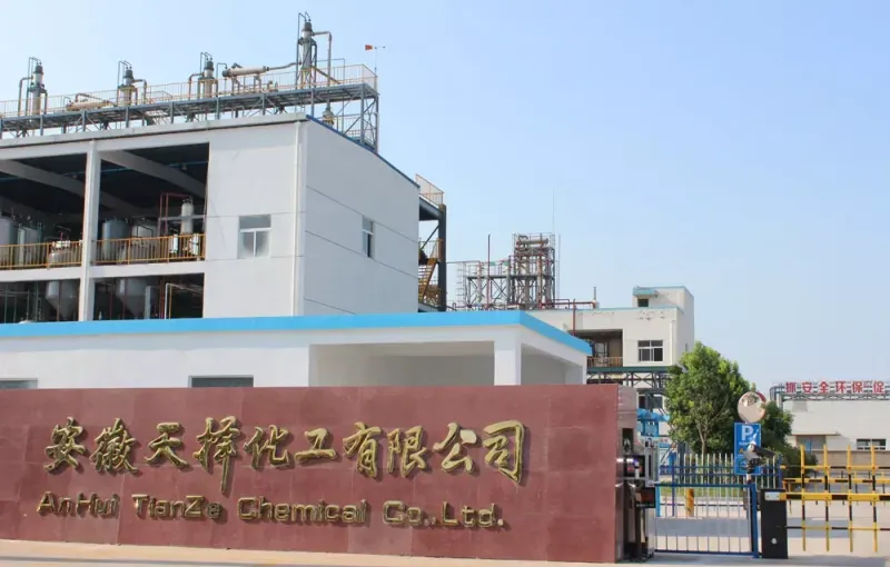 厂房大门