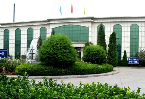 厂房大门