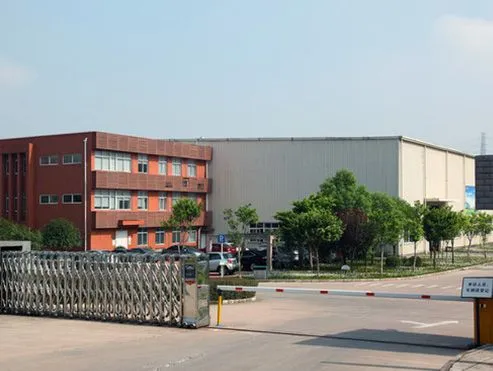 厂房大门