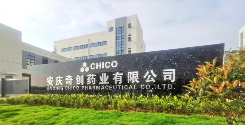 厂房大门