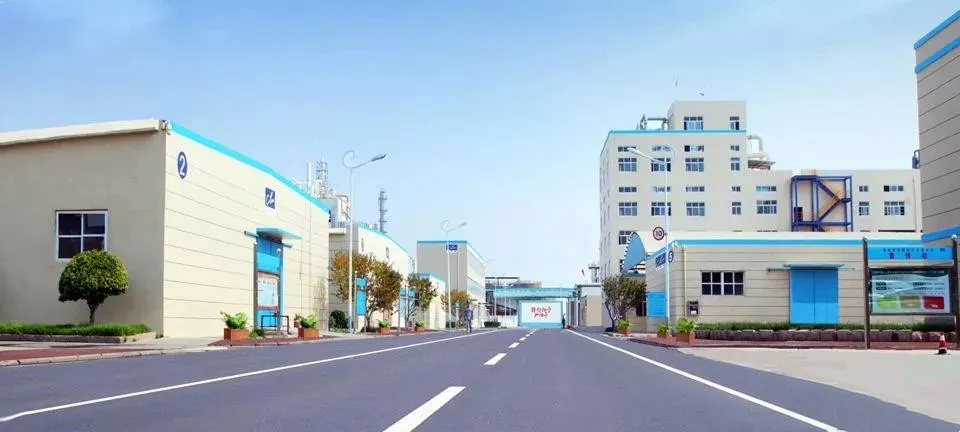 厂房大门