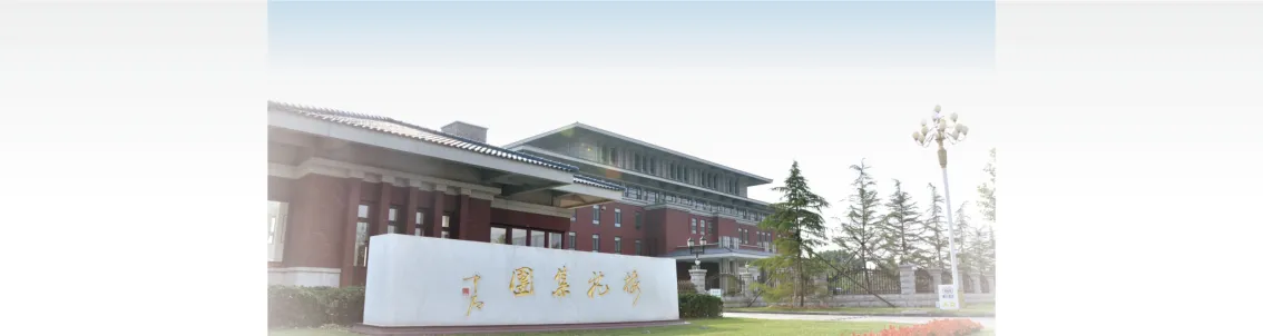 厂房大门
