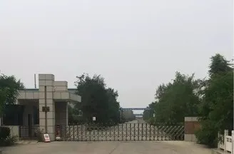 厂房大门
