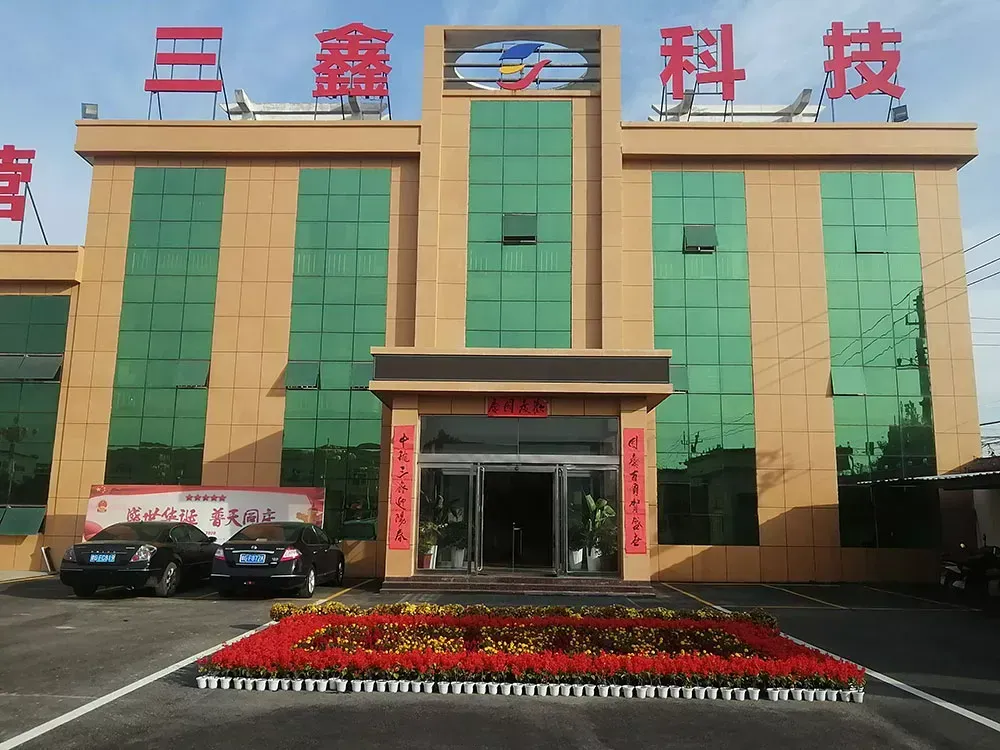 厂房大门