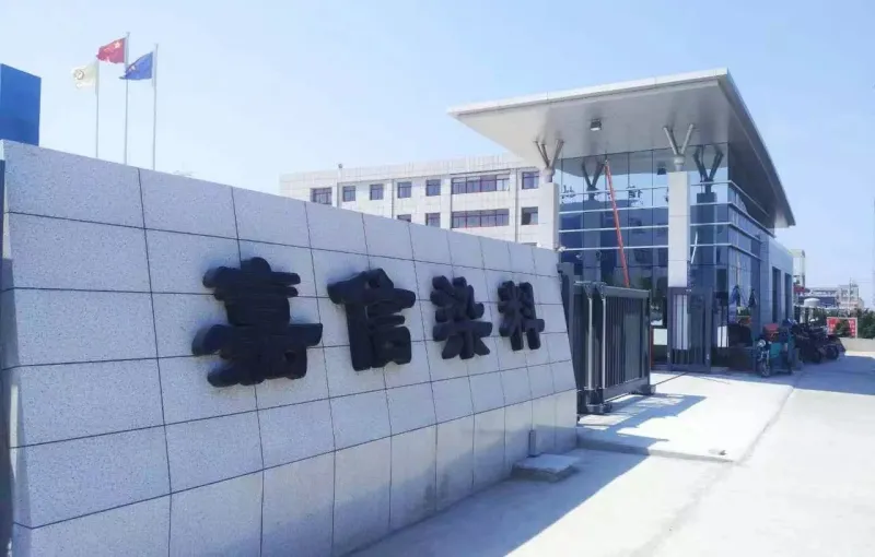 厂房大门
