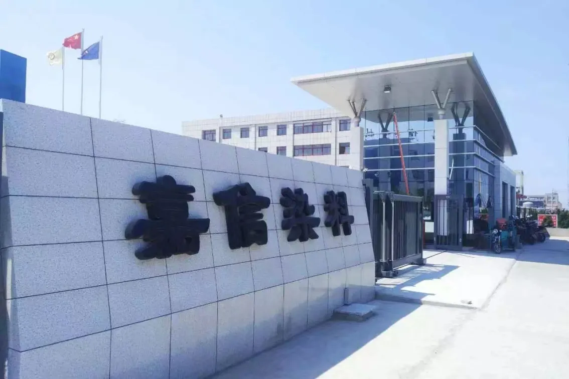 厂房大门