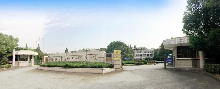 厂房大门