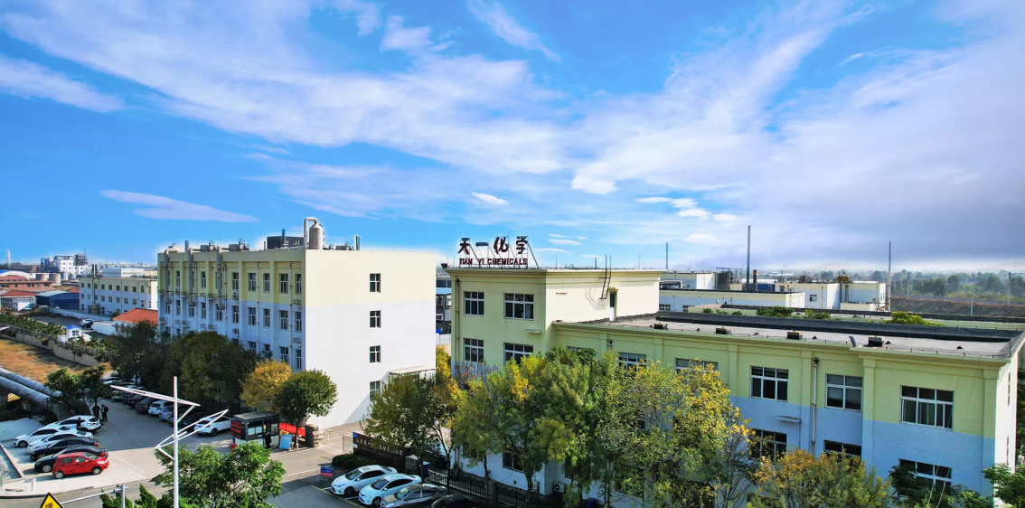 厂房大门