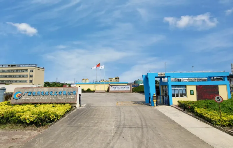 厂房大门