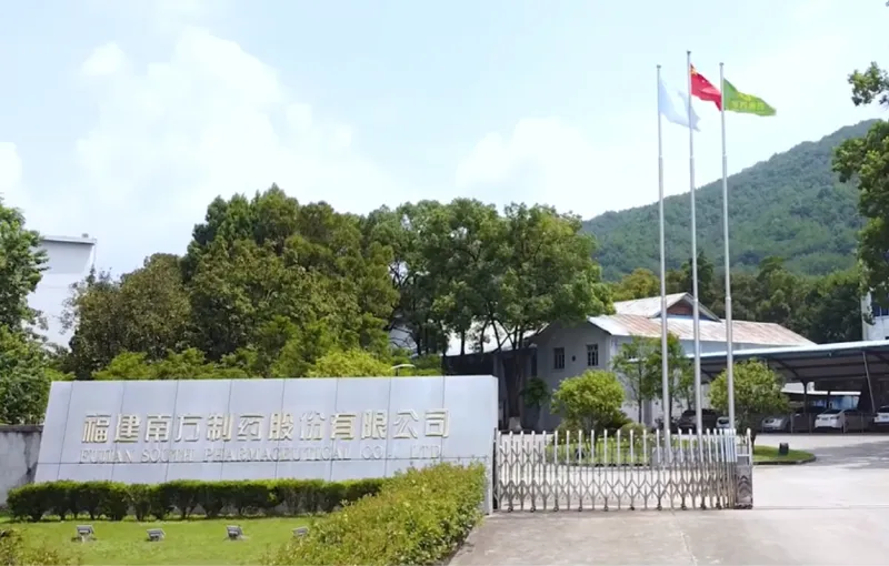 厂房大门