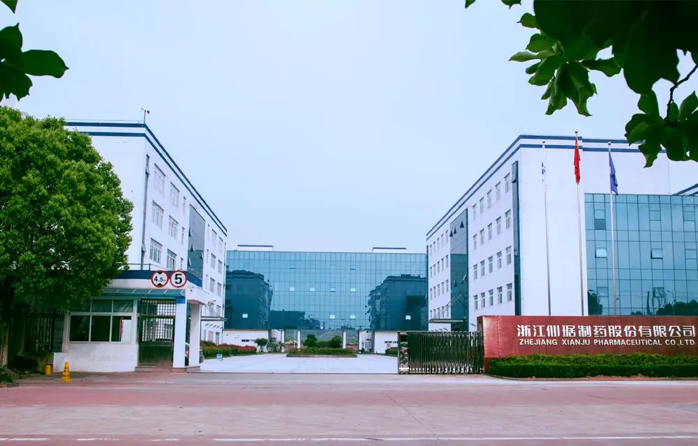 厂房大门