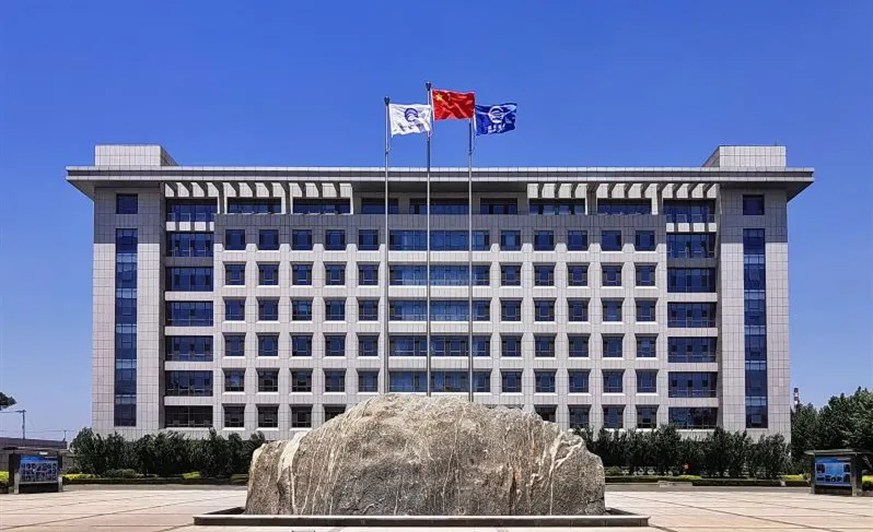 厂房大门