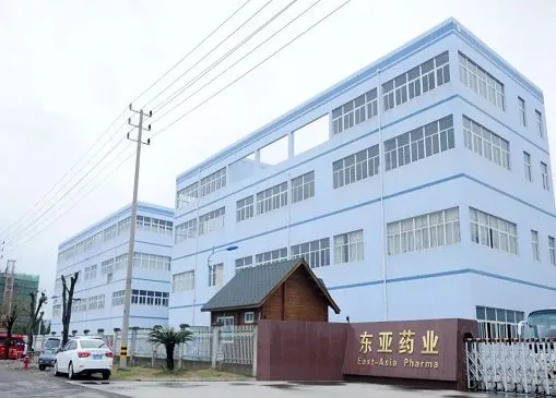 厂房大门