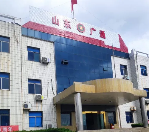 厂房大门