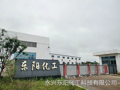 厂房大门