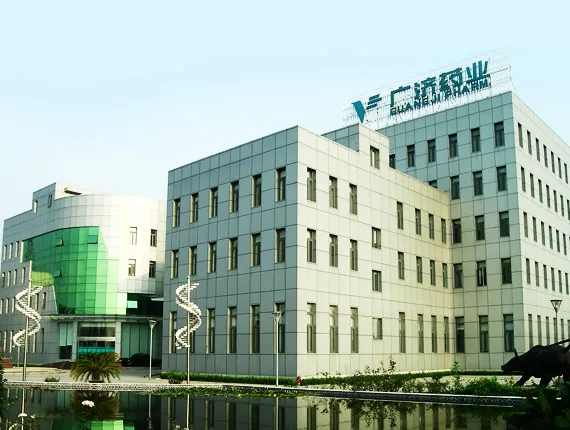 厂房大门