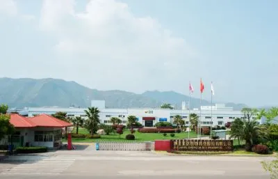 厂房大门