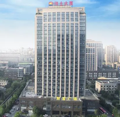 厂房大门