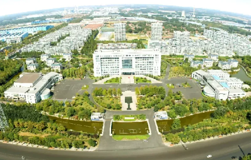 厂房大门