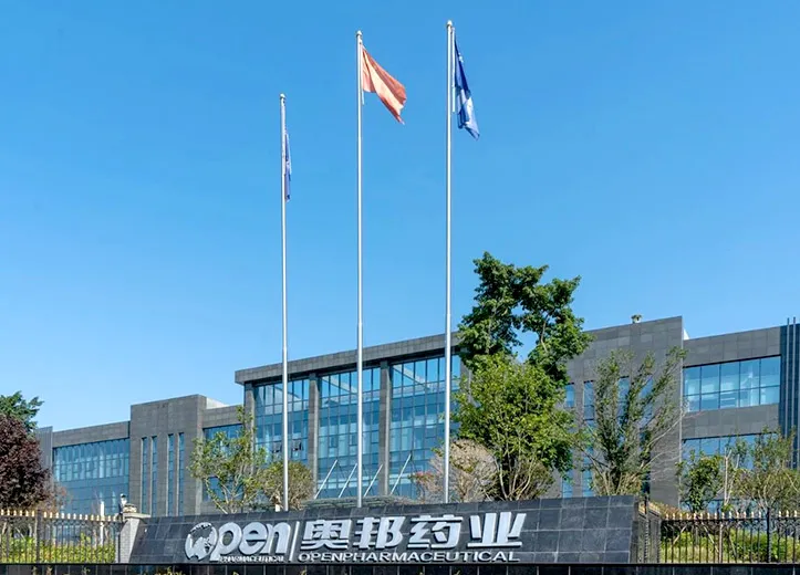 厂房大门