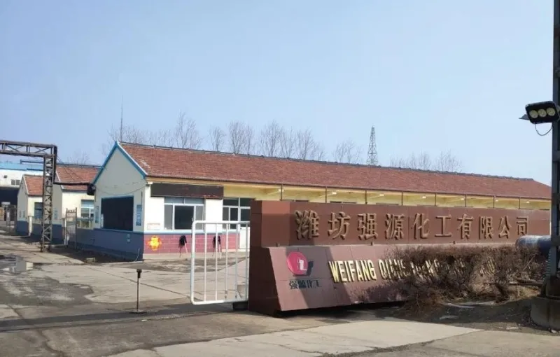 厂房大门