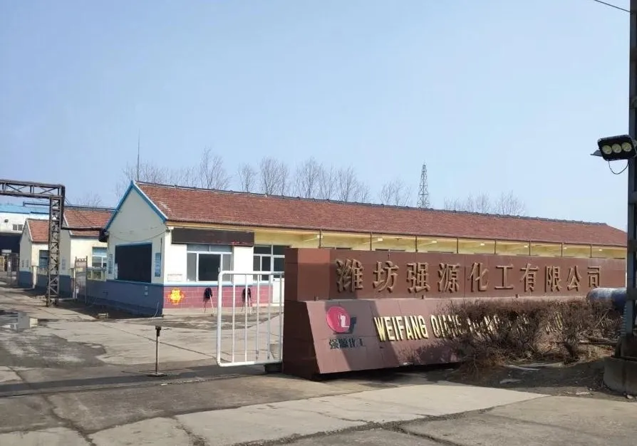 厂房大门
