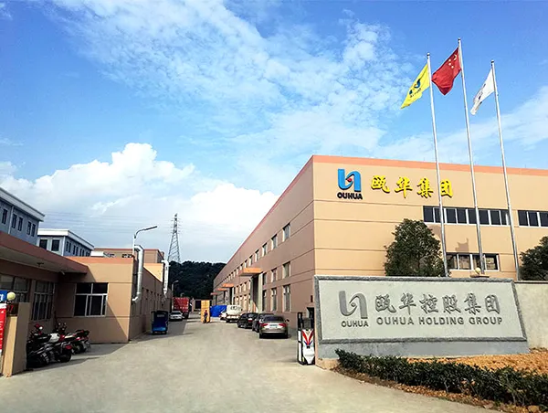 厂房大门