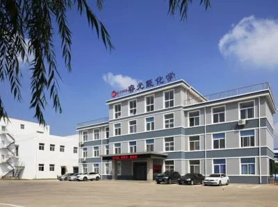 厂房大门