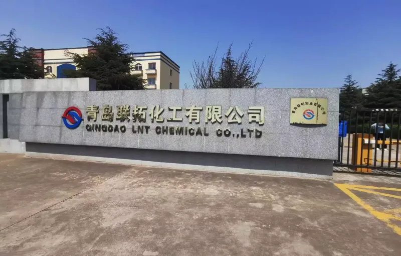 厂房大门