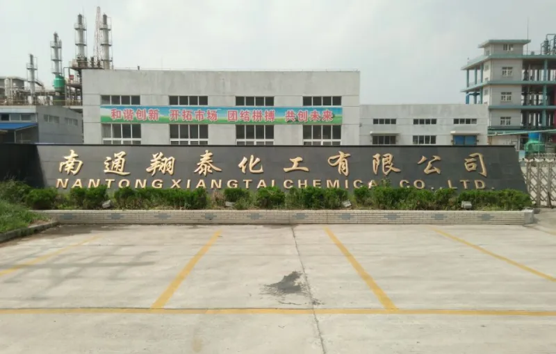 厂房大门