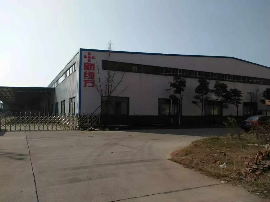 厂房大门