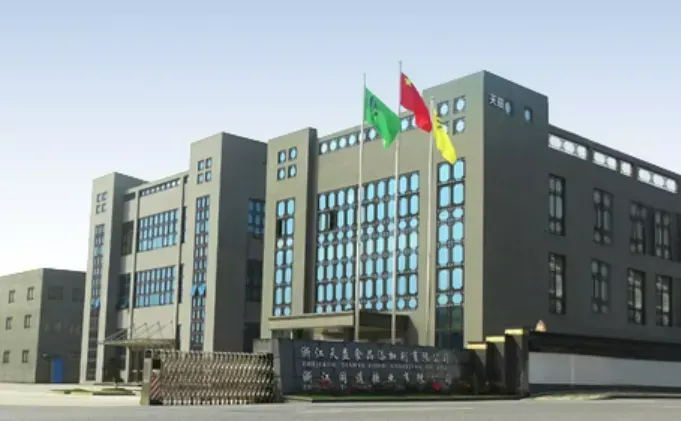 厂房大门